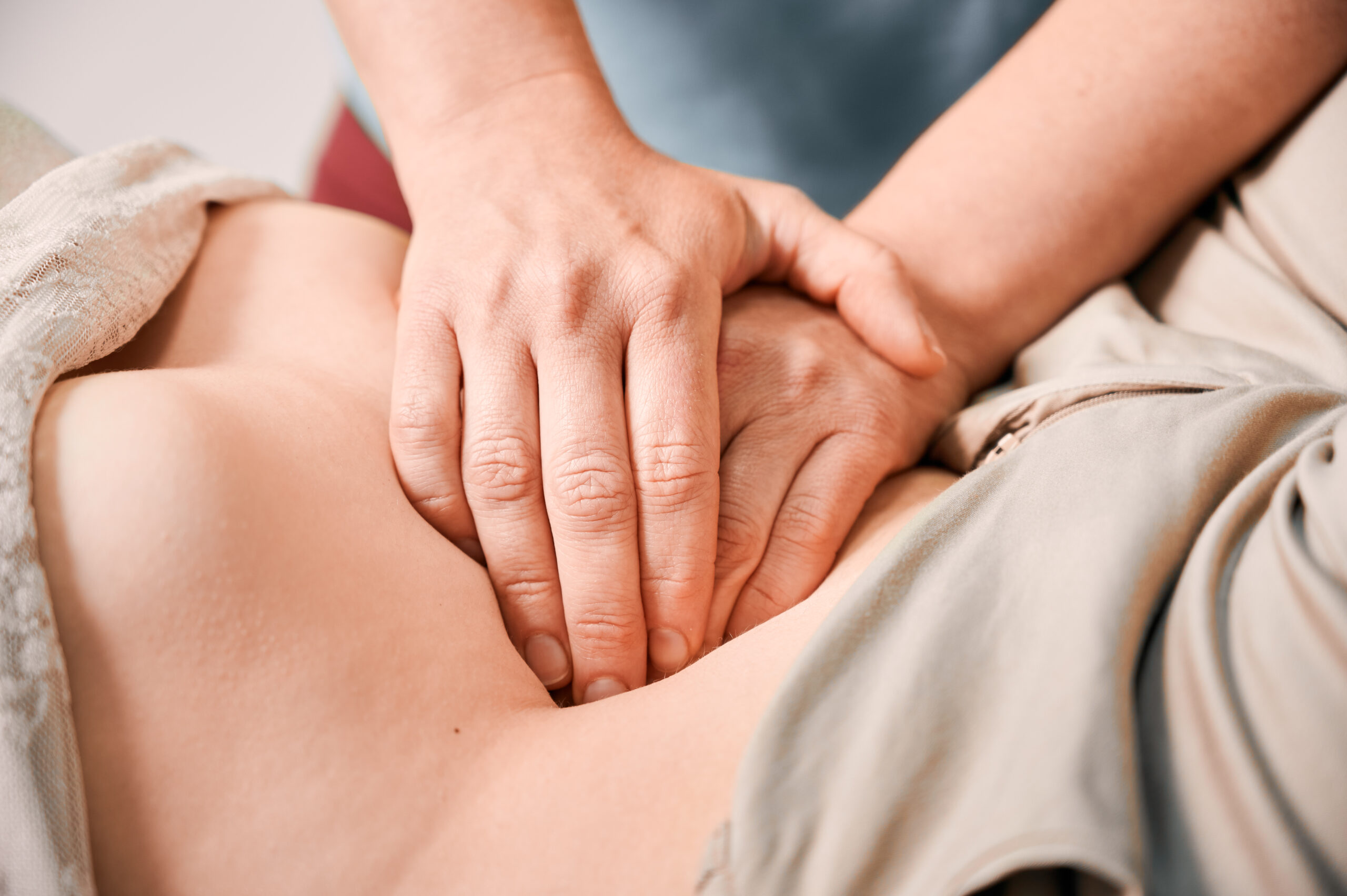 chi nei tsang massage et réflexologie ventrale, "Travailler l’énergie des organes internes"